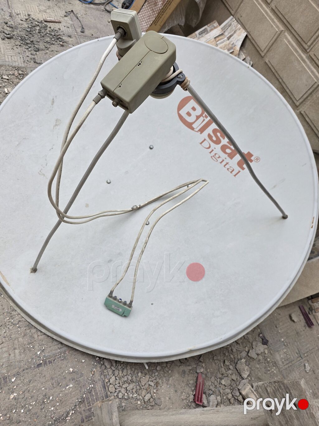 Bilsat Digital peyk anteni Ünvan Biləcəri Məmmədoğlular servisin yanı — Antenalar, Bakı (2)