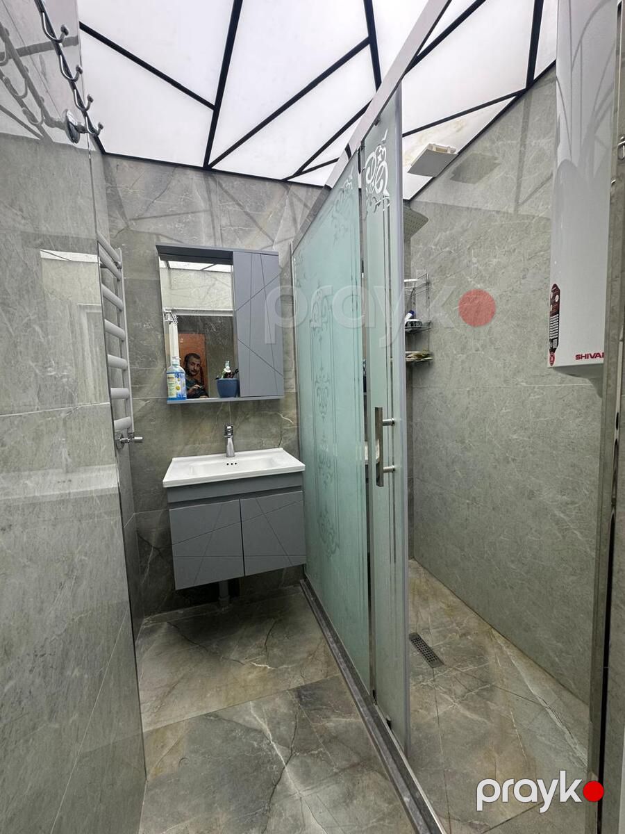 Satılır 2 otaqlı köhnə tikili 65 m² — Mənzil, Bakı (6)