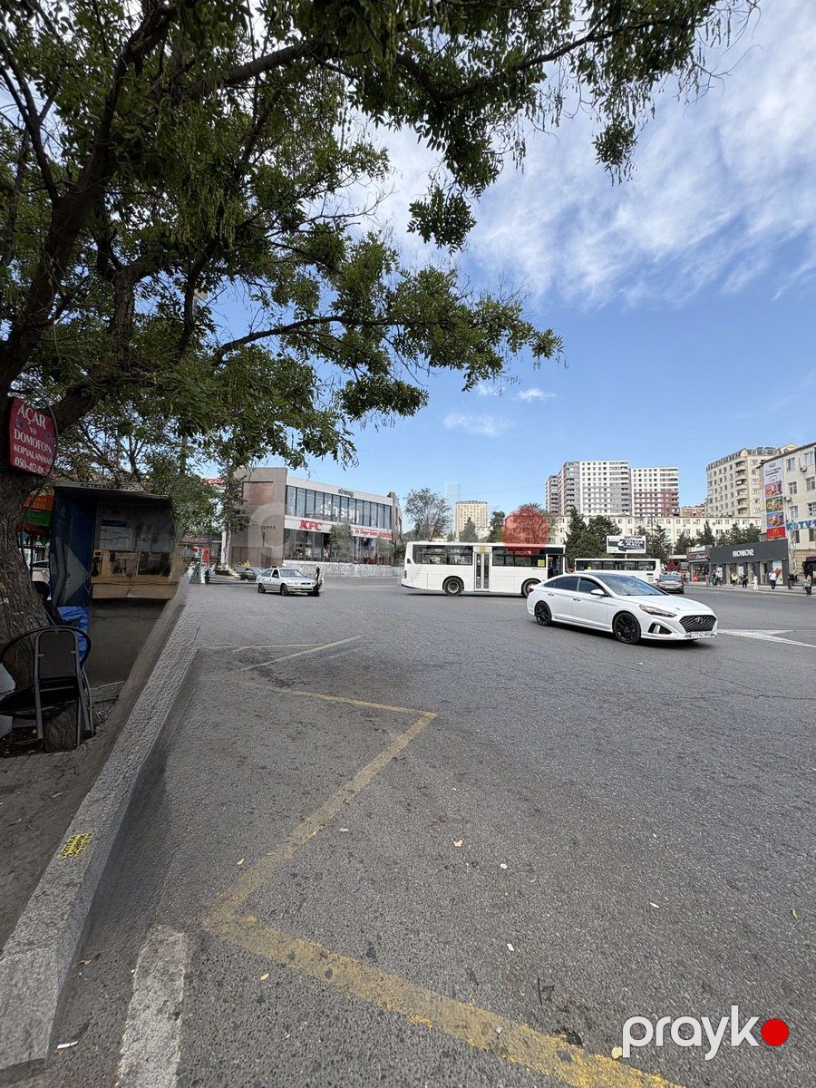 Satılır 2 otaqlı köhnə tikili 50 m² — Mənzil, Bakı (11)