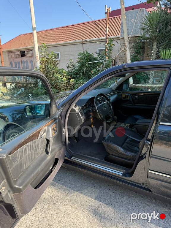 Mercedes E 320, 3.2 L, 1999 il, 495 000 km — Avtomobillər, Bakı (5)