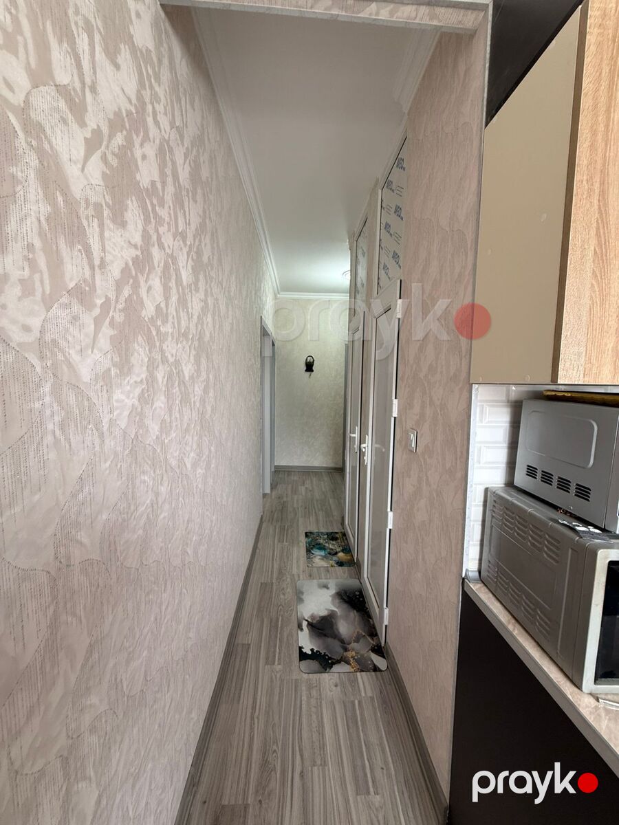 Satılır 4 otaqlı köhnə tikili 100 m² — Mənzil, Bakı (9)