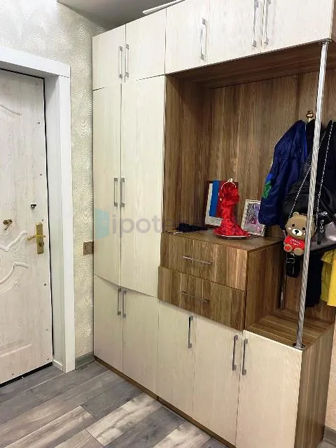 Satılır: 3 Otaq, Köhnə tikili, Nizami r., 8-ci km q., 75.00 m² — Mənzil, Bakı (11)