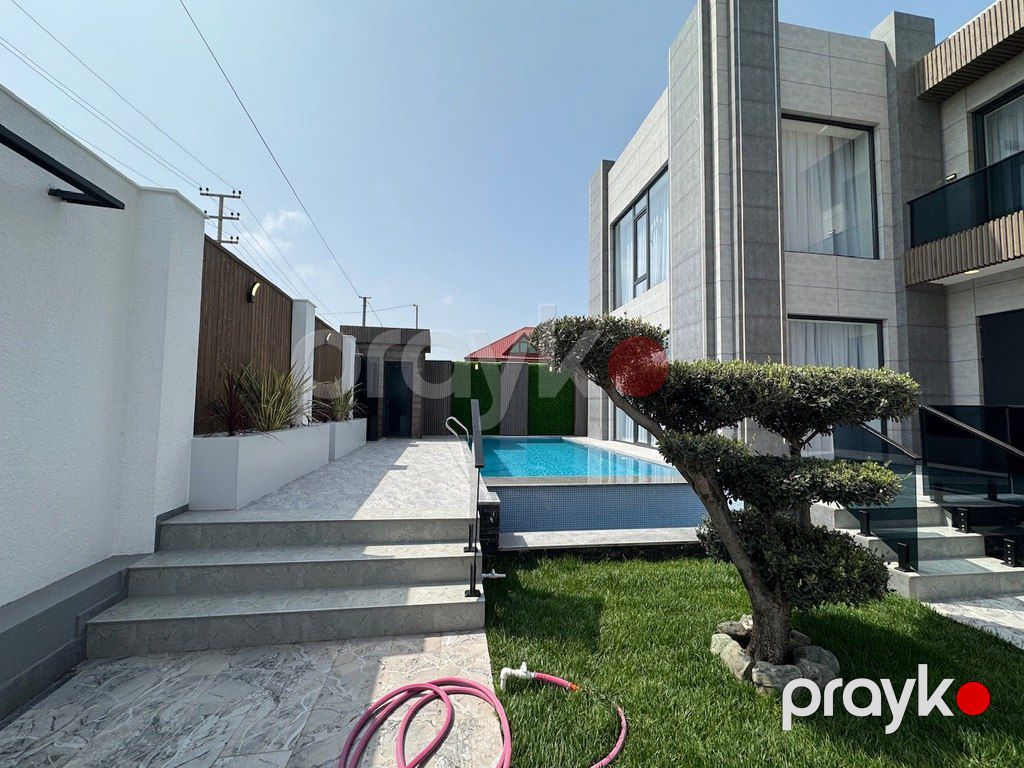 Satılır 4 otaqlı həyət evi/bağ evi 250 m² — Ev, villa, Bakı (2)