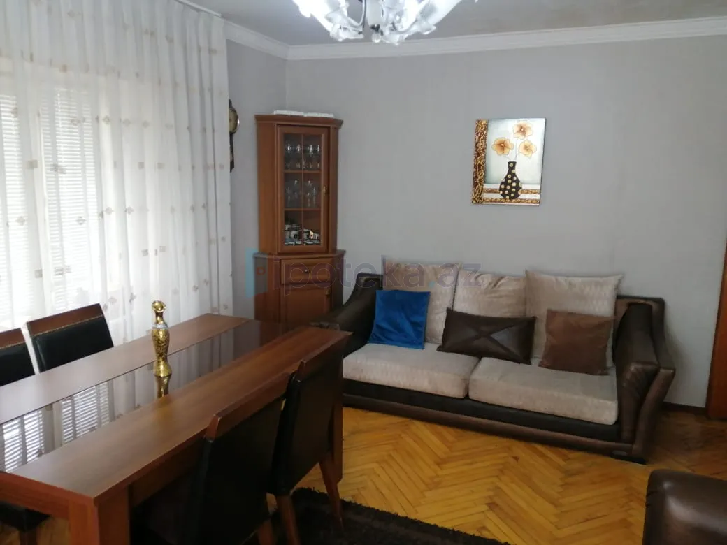 Satılır: 3 Otaq, Köhnə tikili, Yasamal r., 80.00 m²