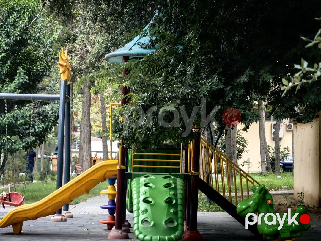 Satılır 1 otaqlı köhnə tikili 50 m² — Mənzil, Bakı (7)