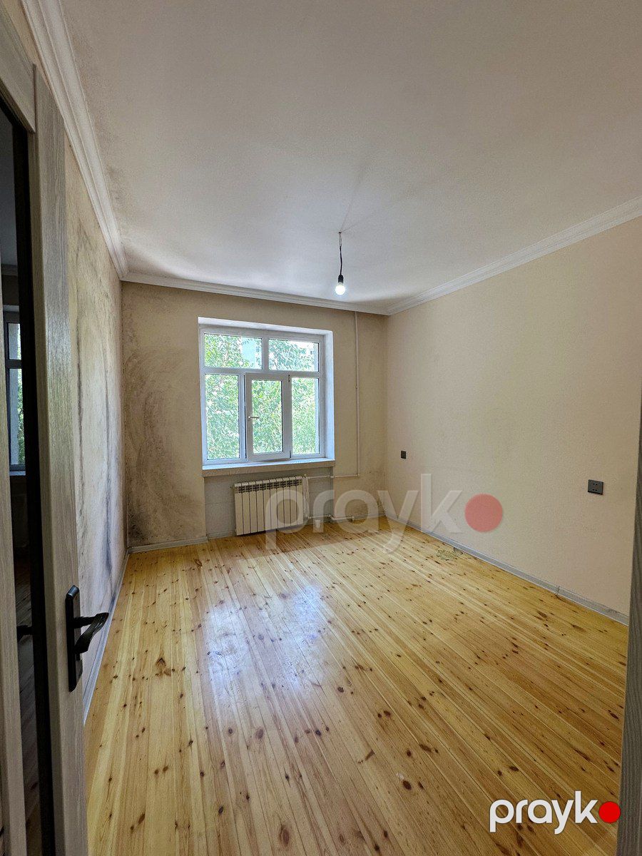 Satılır 2 otaqlı köhnə tikili 55 m² — Mənzil, Bakı (6)
