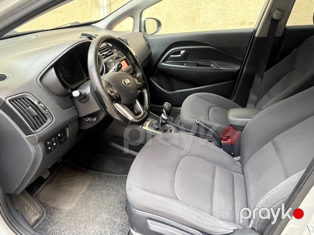 Kia Rio, 1.1 L, 2017 il, 256 500 km — Avtomobillər, Bakı (8)