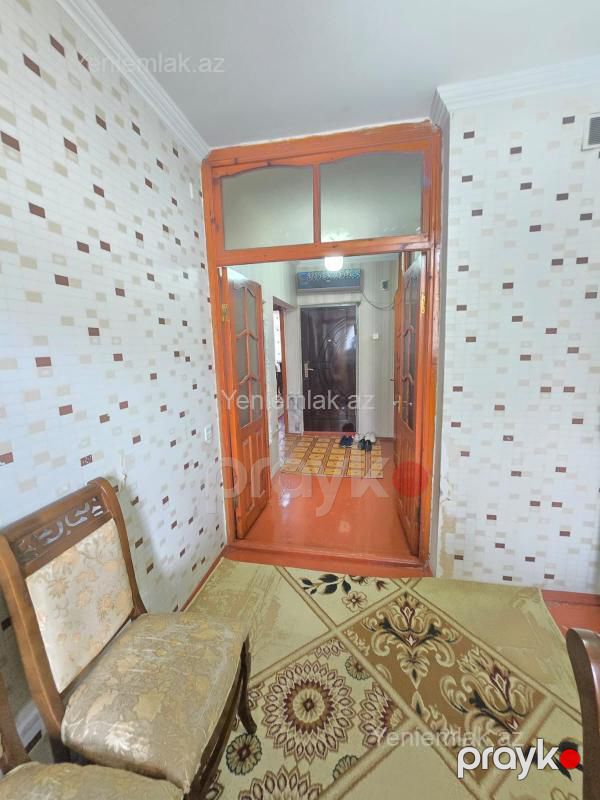 Satılır 2 otaqlı Bina evi menzil (Köhnə tikili), 55 m², 17-ci mikrorayon — Mənzil, Sumqayıt