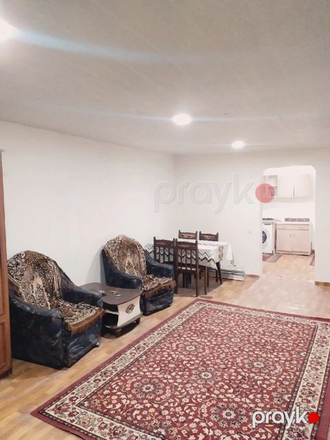 İcarəyə verilir 2 otaqlı köhnə tikili 70 m² — Bakı