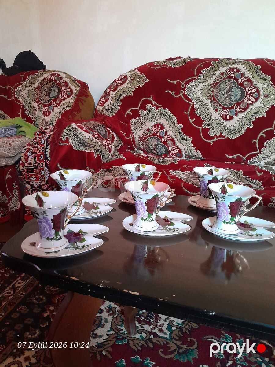 Fincan dəsti — Qablar və mətbəx əşyaları, Saatlı (5)