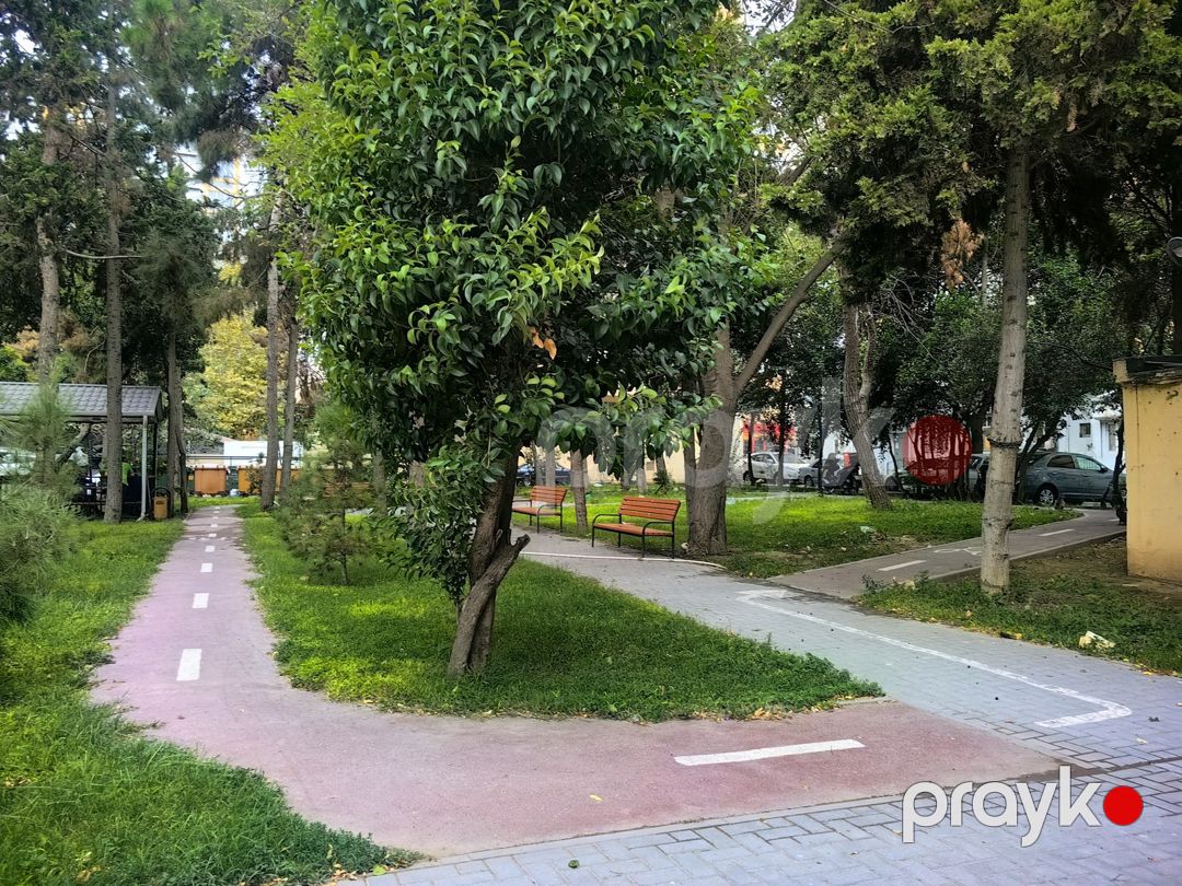 Satılır 1 otaqlı köhnə tikili 50 m² — Mənzil, Bakı (3)