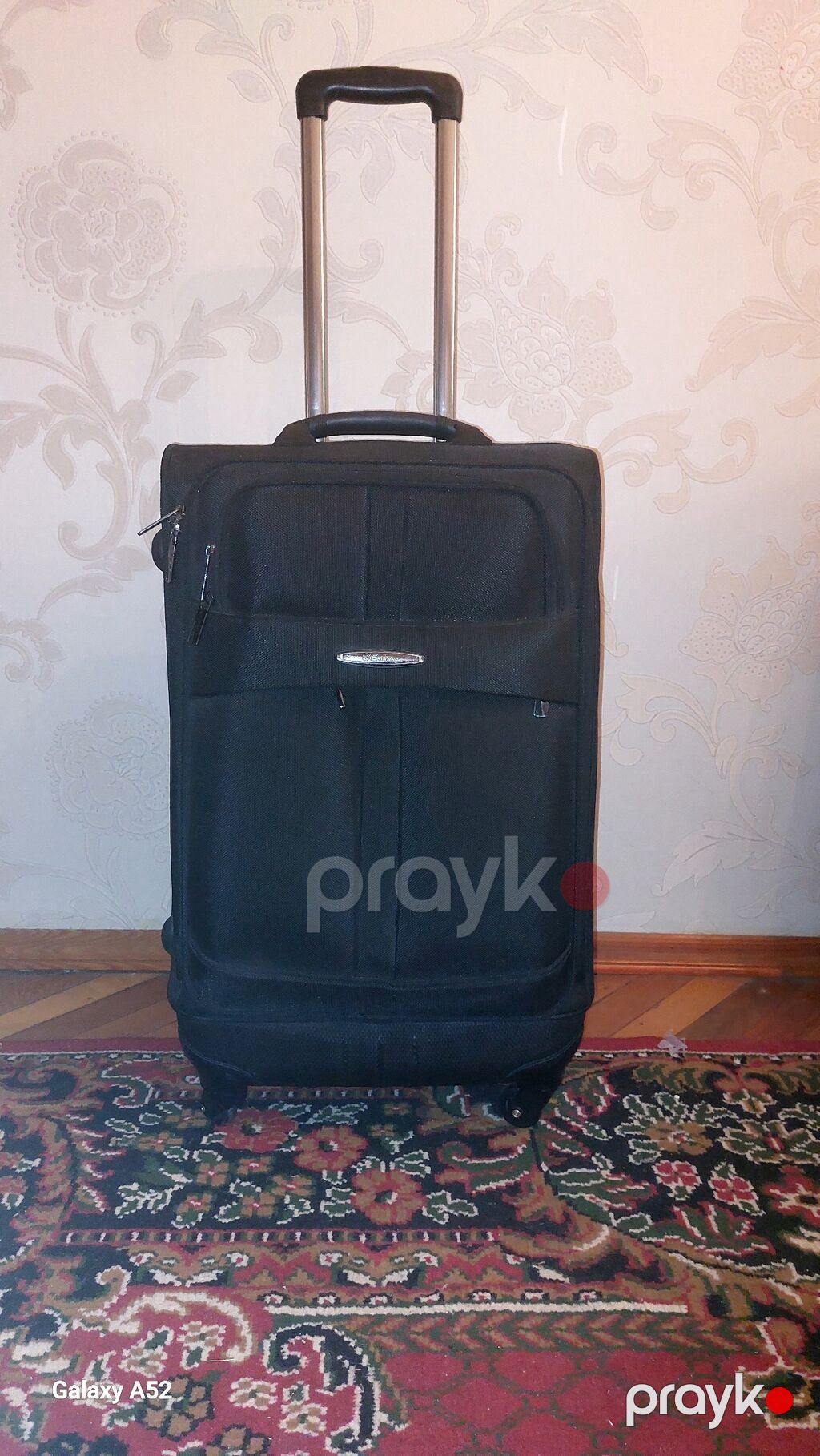 Parlaq qara rəngdə parça korpuslu səyahət çamadanı - Ölçü: orta — Çamadanlar, Bakı (3)