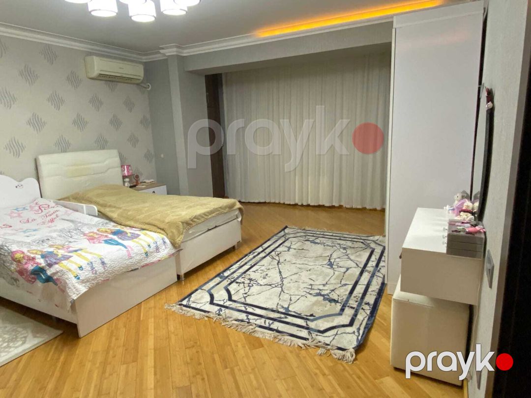 Satılır 4 otaqlı köhnə tikili 115 m² — Mənzil, Bakı (7)