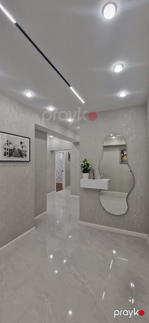 Satılır 3 otaqlı yeni tikili 110 m² — Bakı