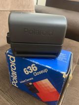 Polaroid fotoaparat — Elanın sahibi