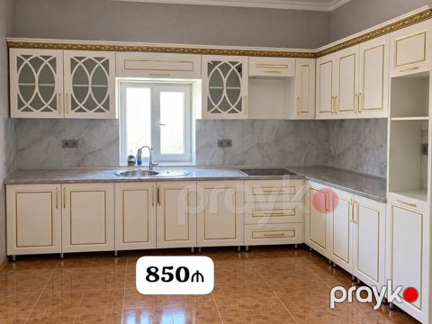 Membran metbex mebeli 3.56/3.70 ümumi ölçü 7.26m Üstünde moyka — Bakı