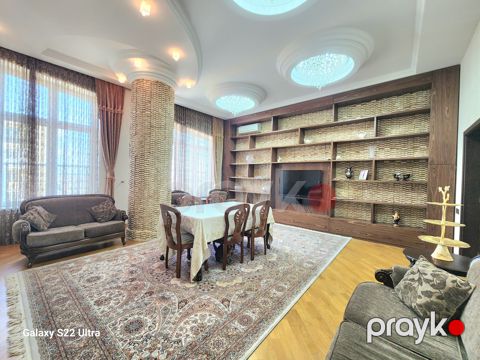 Satılır 4 otaqlı yeni tikili 225 m² — Bakı