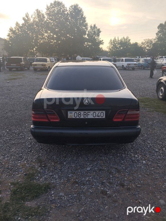 Mercedes E 200, 2.0 L, 2000 il, 310 000 km — Avtomobillər, Qax (5)
