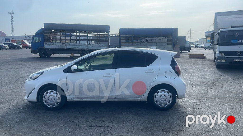 Toyota Aqua, 1.5 L, 0.87 kWh, 2019 il, 164 350 km — Avtomobillər, Bakı (3)