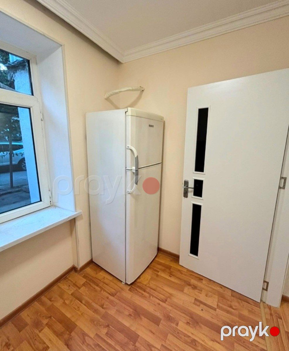Satılır 2 otaqlı köhnə tikili 60 m² — Mənzil, Bakı (12)