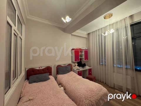 Uşaq/yeniyetmə otağı üçün mebel dəsti Tərkibi: - 2 ədəd tək nəfərlik — Bakı