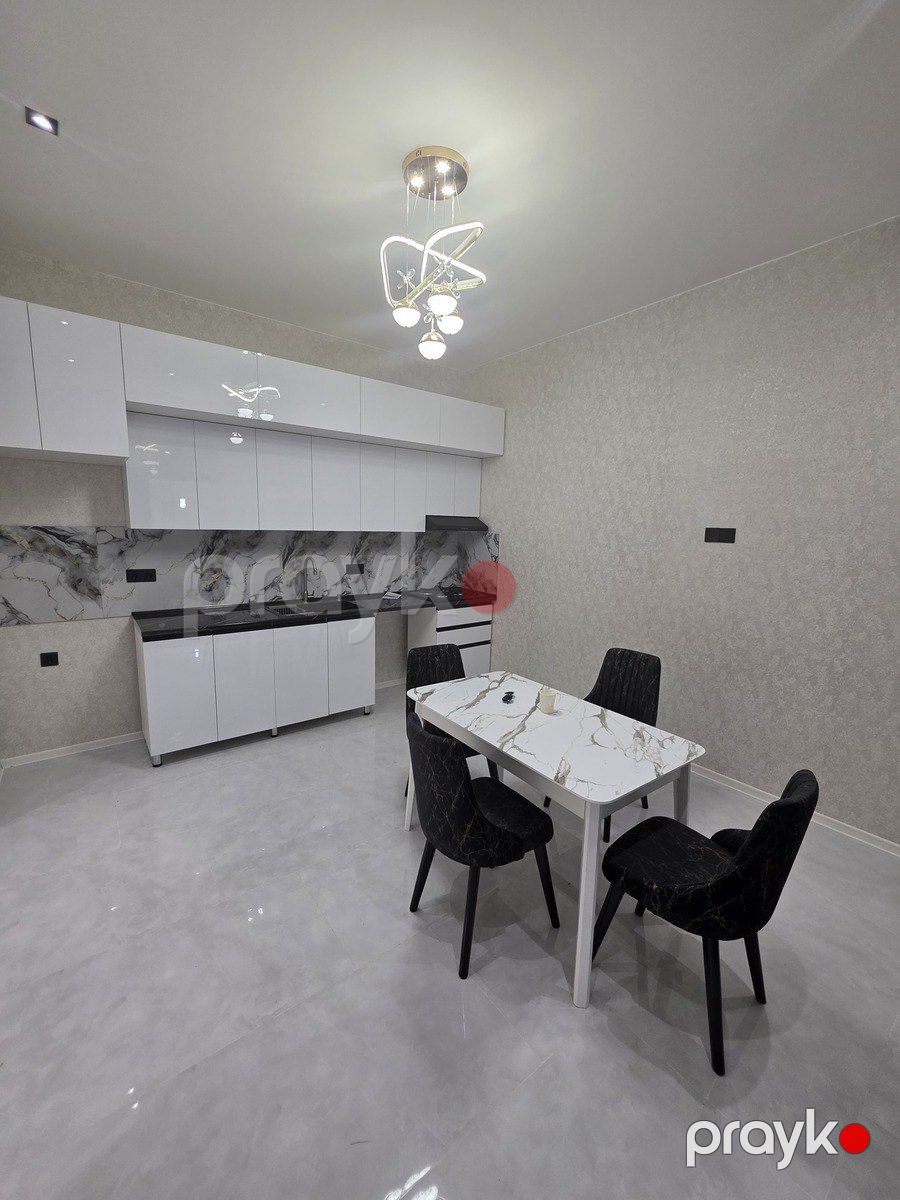 Satılır 4 otaqlı həyət evi/bağ evi 130 m² — Ev, villa, Bakı (5)