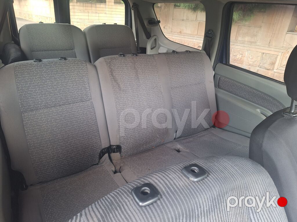 Dacia Logan: 1.5 l Universal — Avtomobillər, Bakı (9)