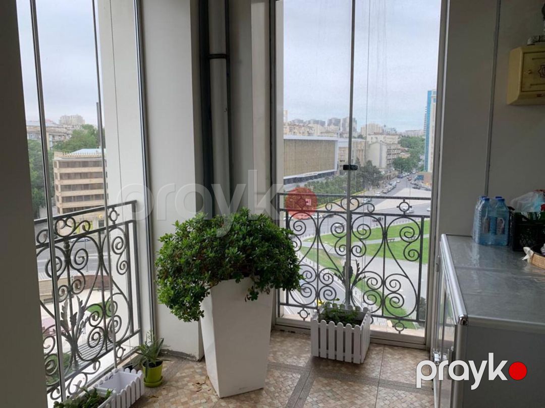 İcarəyə verilir 4 otaqlı yeni tikili 170 m² — Mənzil, Bakı (12)