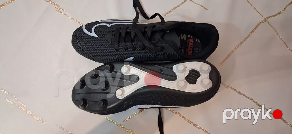 Butslar Nike, Ölçü: 38, Yeni — Top oyunları, Bakı (3)