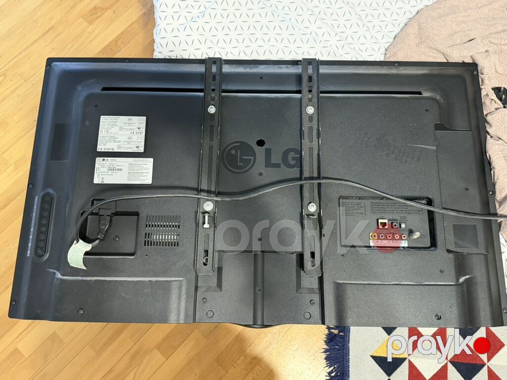 LG 42LA6210-TD LED TV (42 düym) Texniki xüsusiyyətlər: - Ekran — Televizorlar, Bakı (2)
