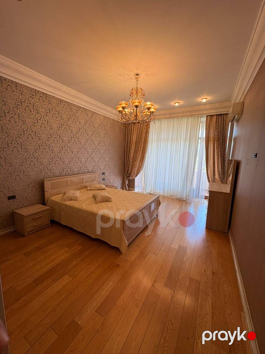 Satılır 4 otaqlı yeni tikili 230 m² — Mənzil, Bakı (10)