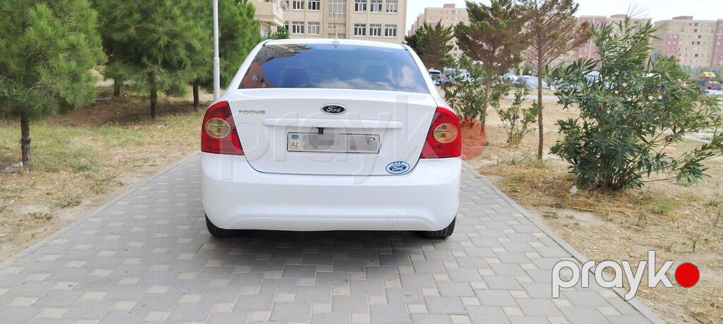 Ford Focus, 1.6 L, 2010 il, 271 000 km — Avtomobillər, Bakı (3)