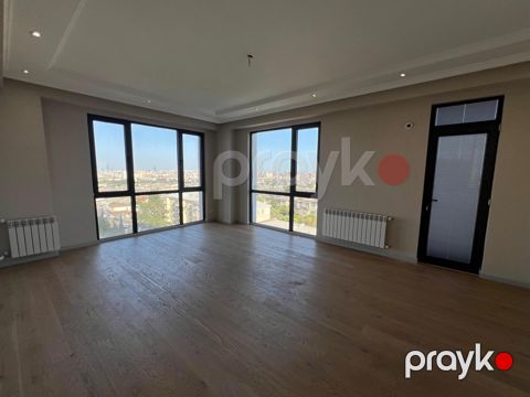 Satılır 4 otaqlı yeni tikili 120 m² — Bakı