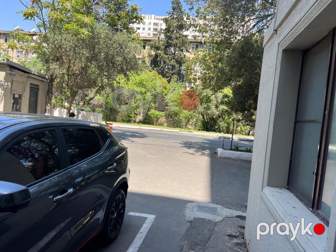 Satılır 2 otaqlı köhnə tikili 87 m² — Mənzil, Bakı (5)