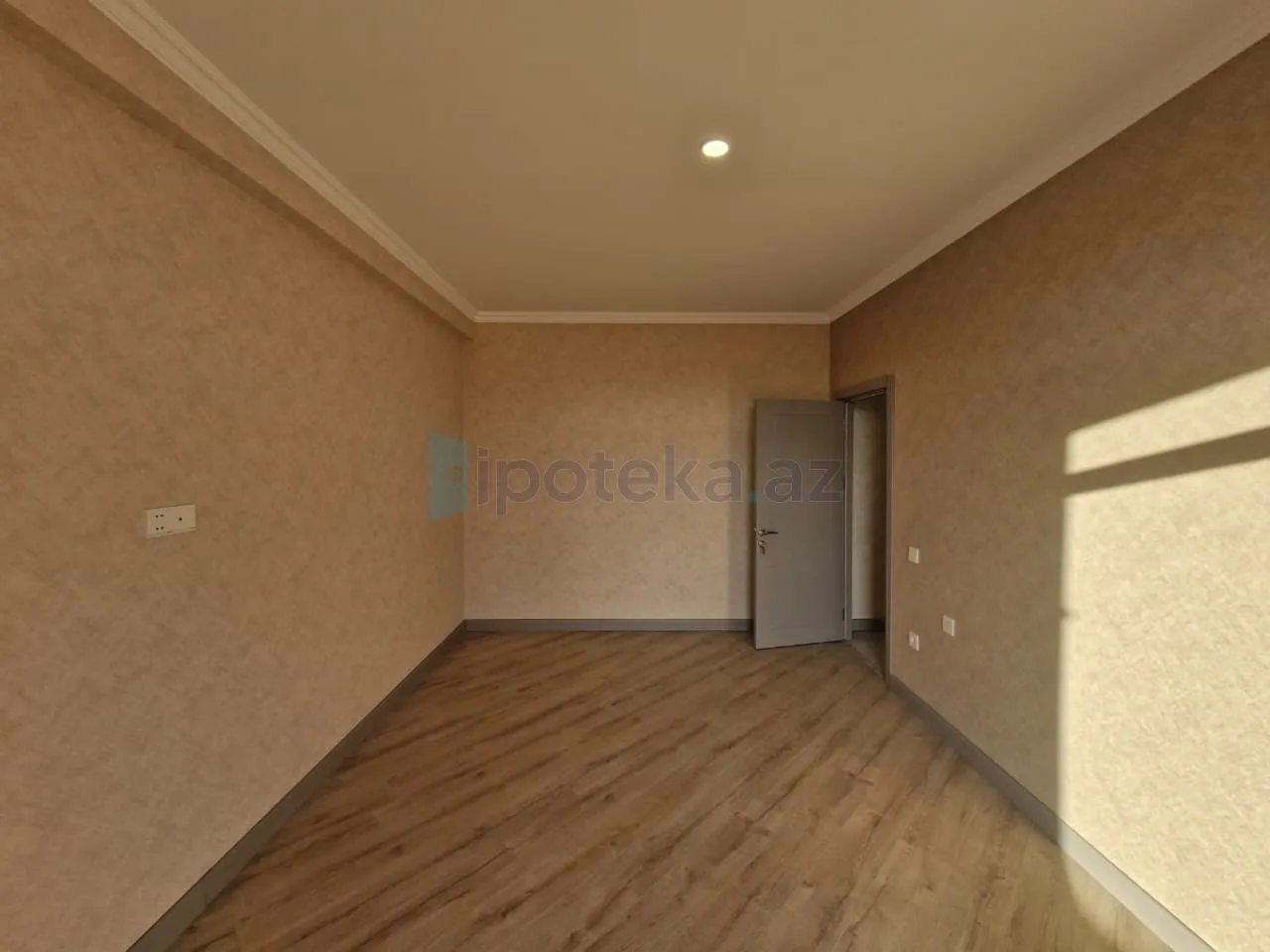 Satılır: 2 Otaq, Yeni tikili, Binəqədi r., 7-ci mkr q., 82.00 m² — Mənzil, Bakı (5)