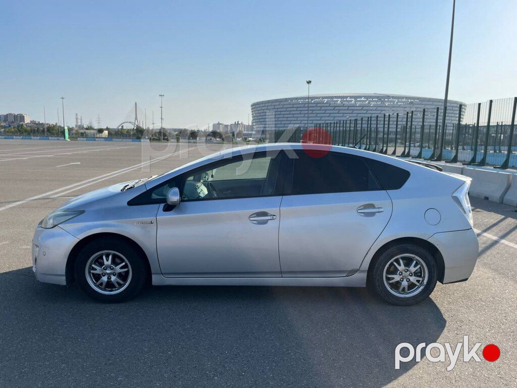 Toyota Prius, 1.8 L, 1.3 kWh, 2010 il, 405 344 km — Avtomobillər, Bakı (4)