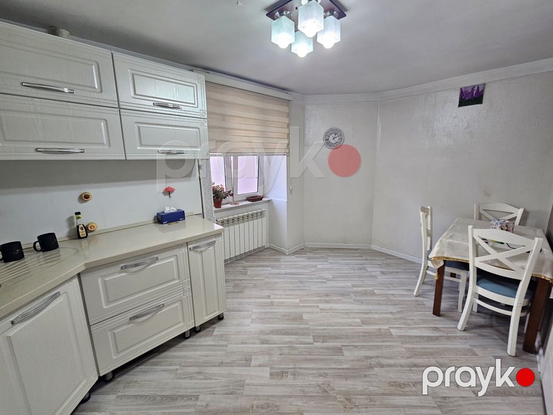 İcarəyə verilir 2 otaqlı köhnə tikili 102 m² — Mənzil, Bakı (11)