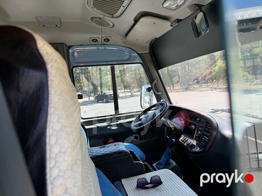 Hyundai County (County Deluxe) – 28 yerlik sərnişin avtobusu — Avtomobillər, Sumqayıt (6)