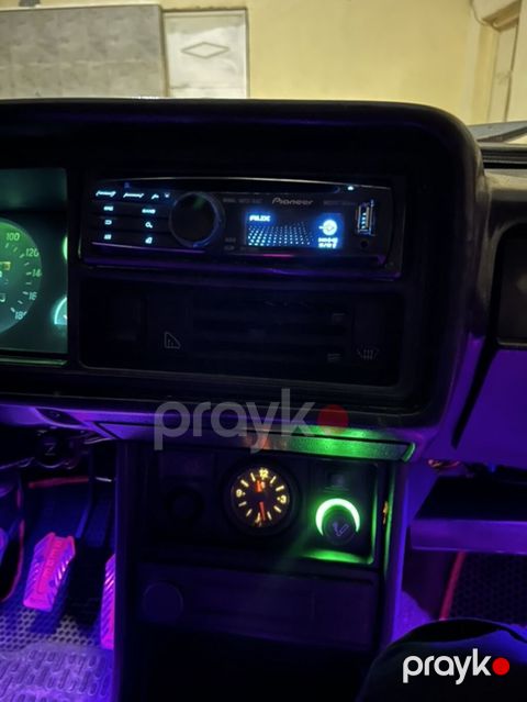 Pioneer 8350 hər funkisuası işlək Disq Aux Usb Xüsusiyyətlər: - Ön — Şəmkir