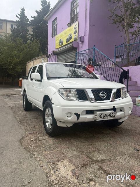 Nissan Navara, 2.5 L, 2010 il, 426 599 km — Bakı