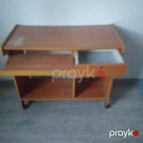 Düz masa, Polkalı, Siyirməli, Taxta — Digah