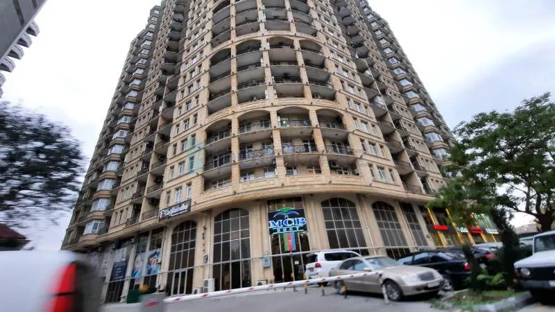 Satılır: 2 Otaq, Yeni tikili, Yasamal r., 90.00 m² — Bakı