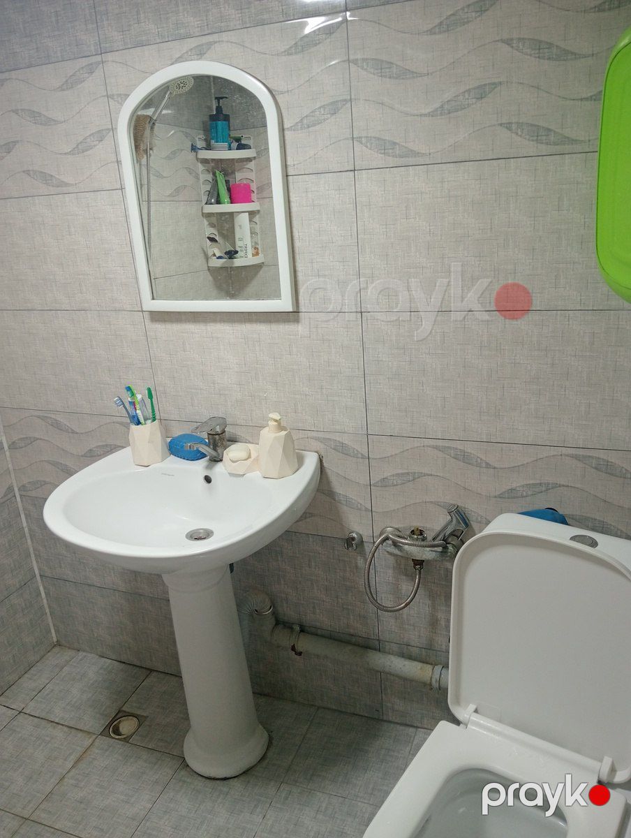 Satılır 2 otaqlı köhnə tikili 50 m² — Mənzil, Bakı (10)