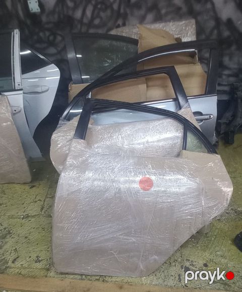 "Toyota Corolla 2004-2015" qapıları — Bakı