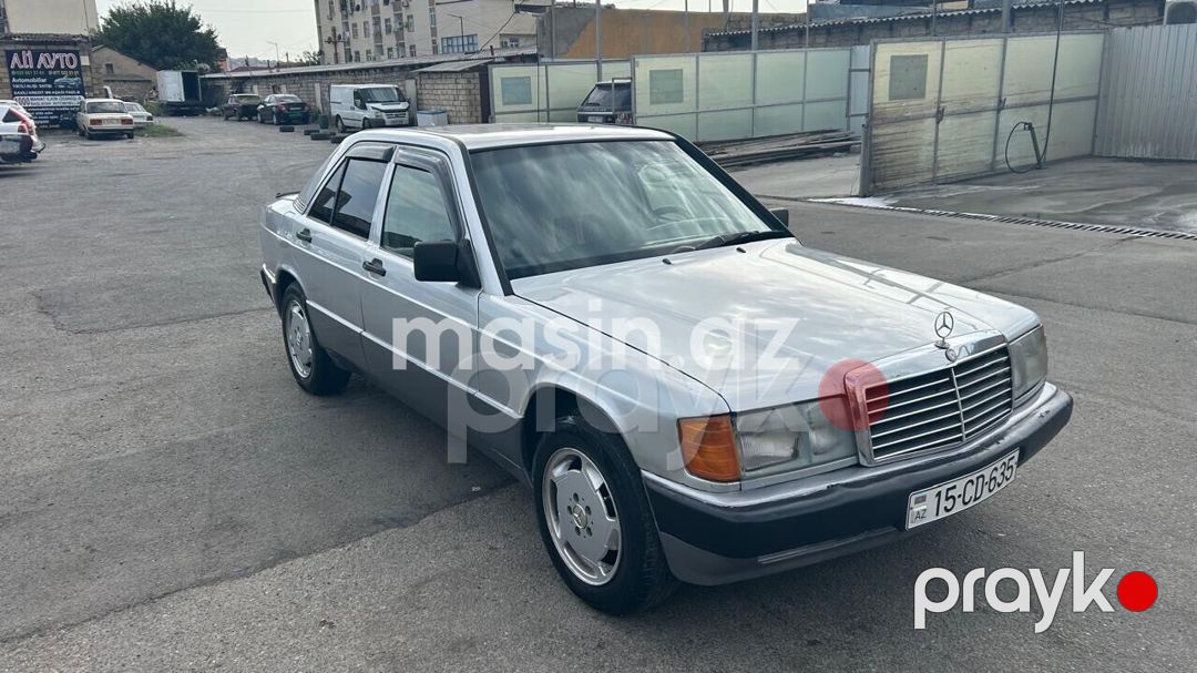 Mercedes 190 — Avtomobillər, Bakı (4)