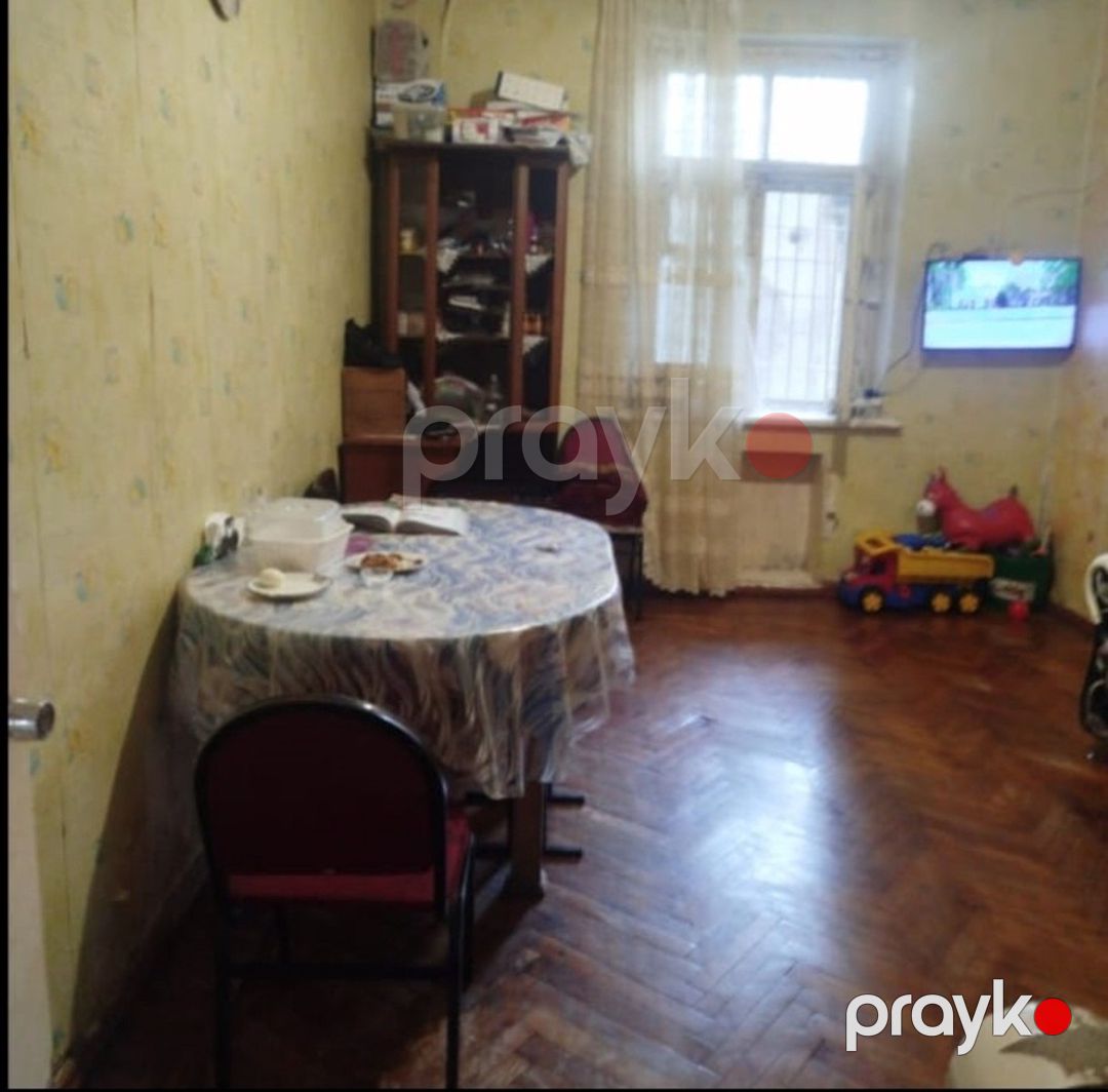 Satılır 2 otaqlı köhnə tikili 50 m² — Mənzil, Bakı (2)