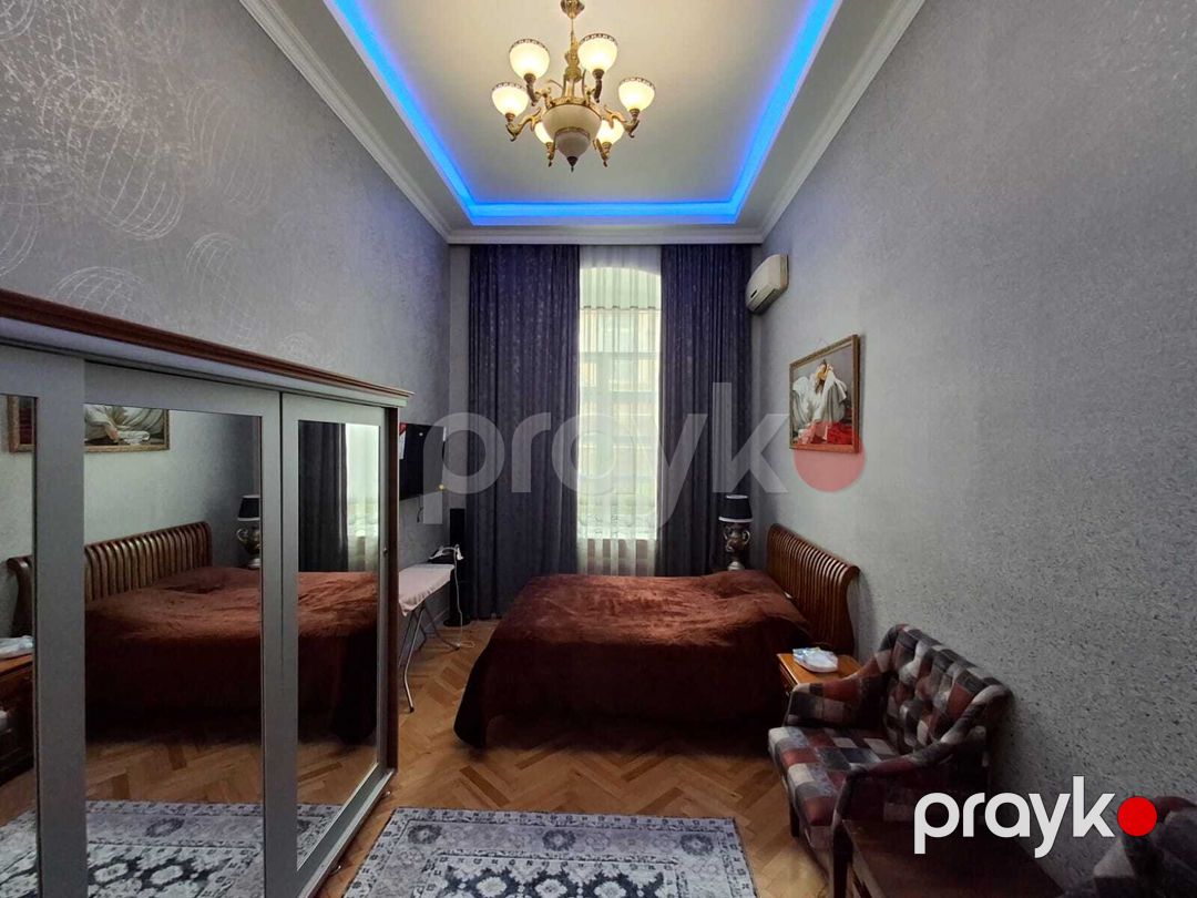Satılır 3 otaqlı köhnə tikili 110 m² — Mənzil, Bakı (9)