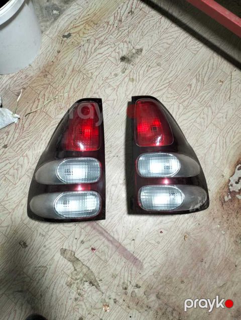 Toyota Prado 2006-2007 stop farası — Sumqayıt