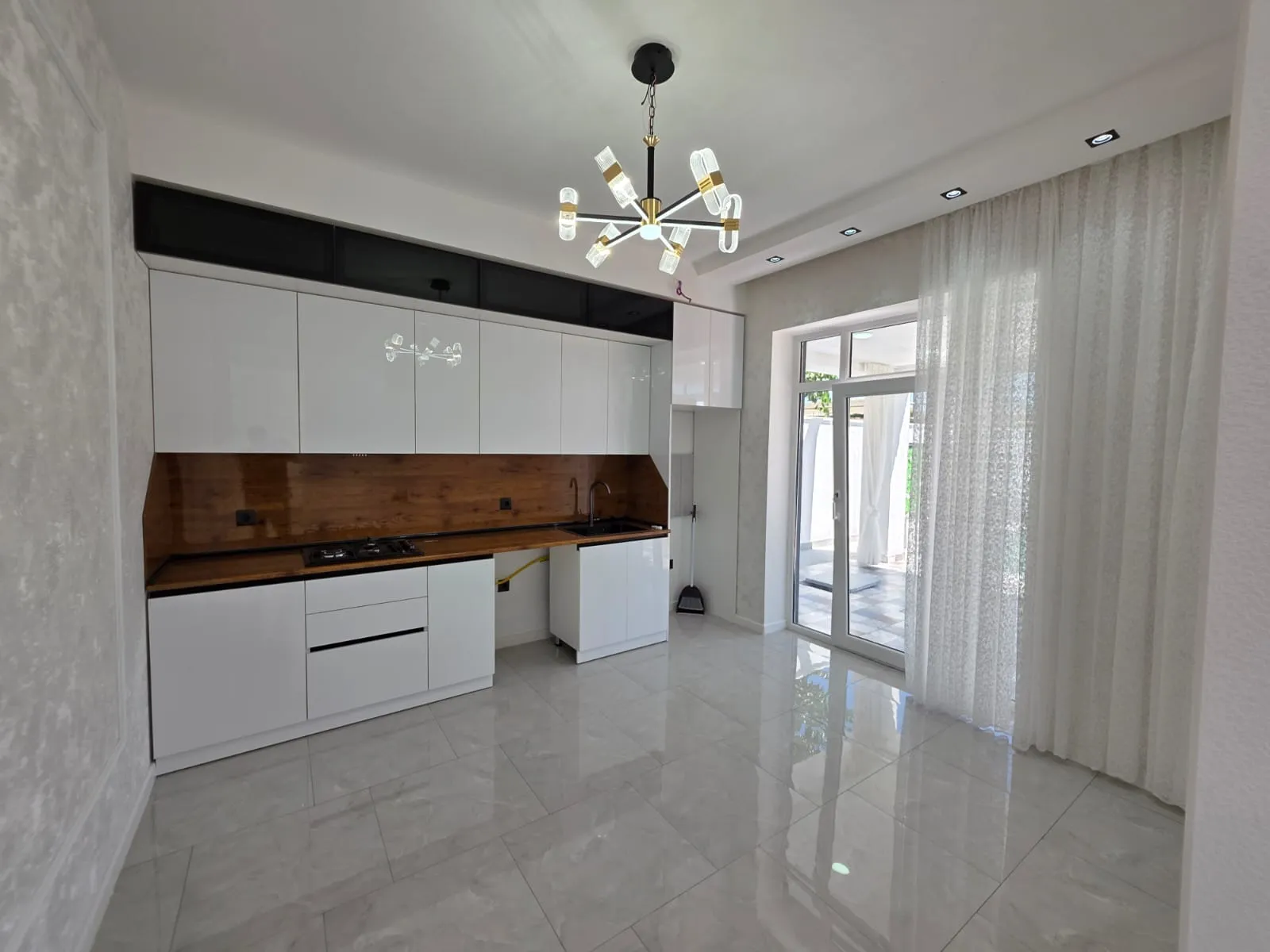 Şüvəlan, 4 otaqlı Villa satılır - 160 m², 1 mərtəbə, 2.6 sot — Ev, villa, Bakı (8)