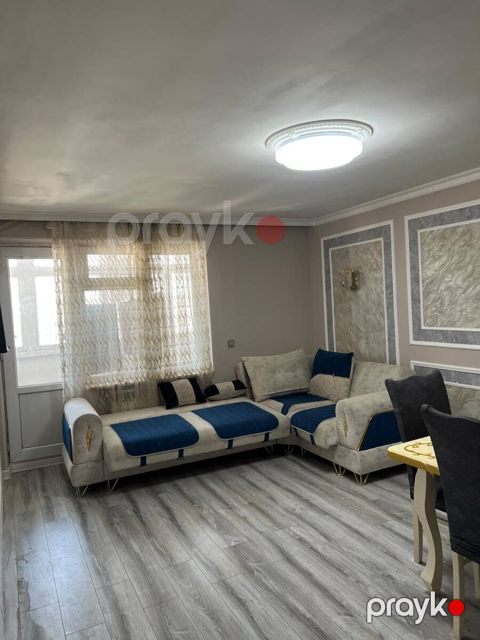 İcarəyə verilir 3 otaqlı köhnə tikili 80 m² — Bakı